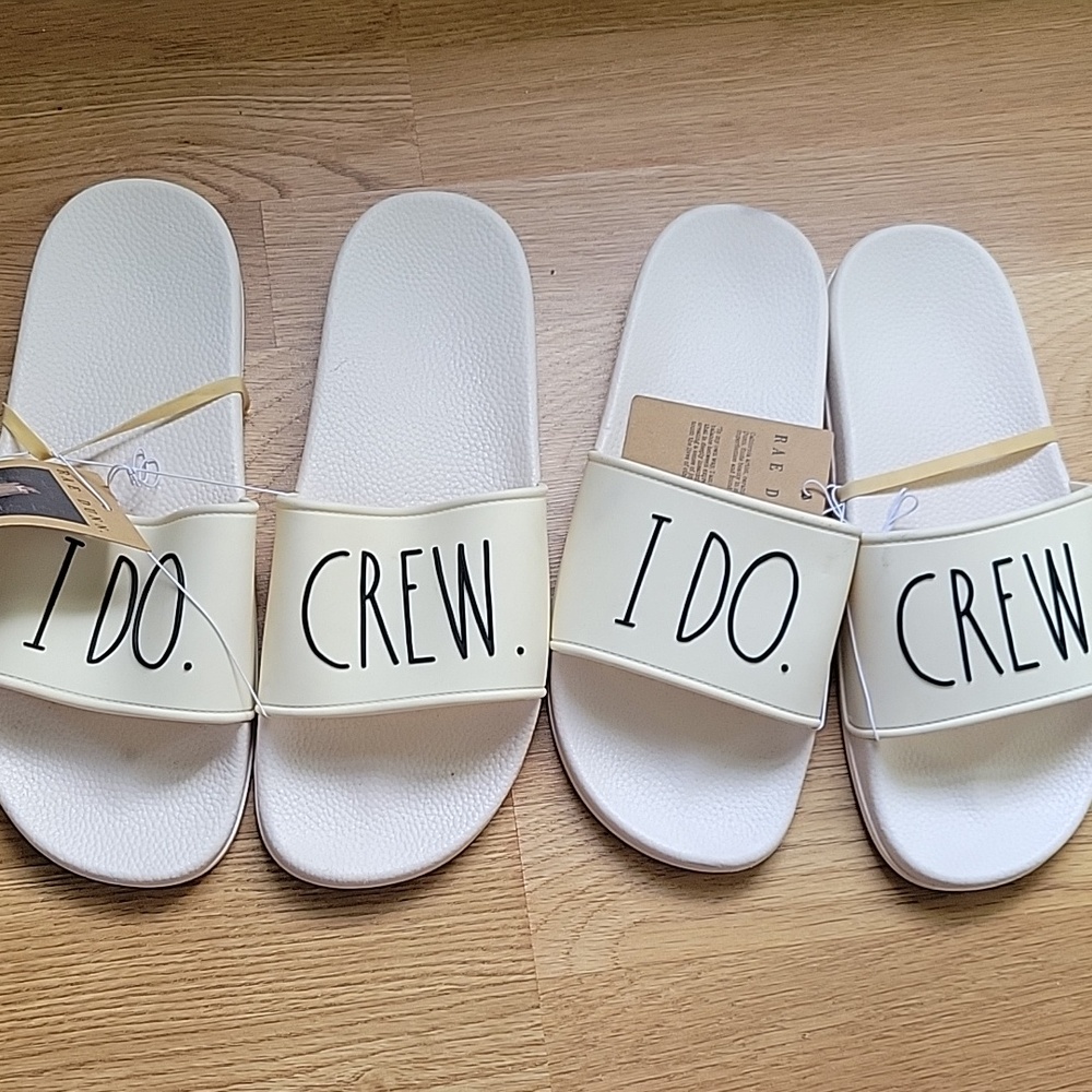 I do crew rae dunn sandals size 8 and 9